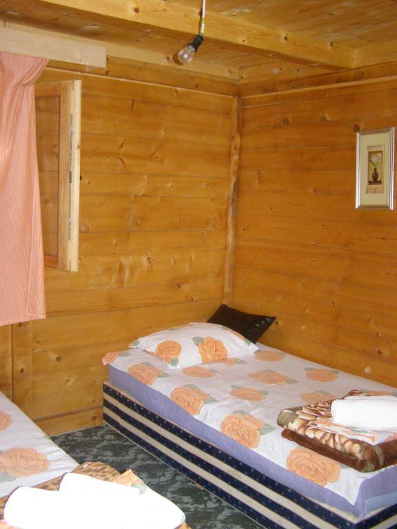 Guesthouse Kuzmanovic Guča Eksteriør billede