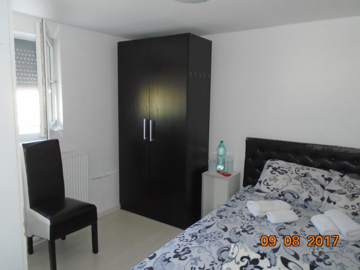 Guesthouse Kuzmanovic Guča Eksteriør billede