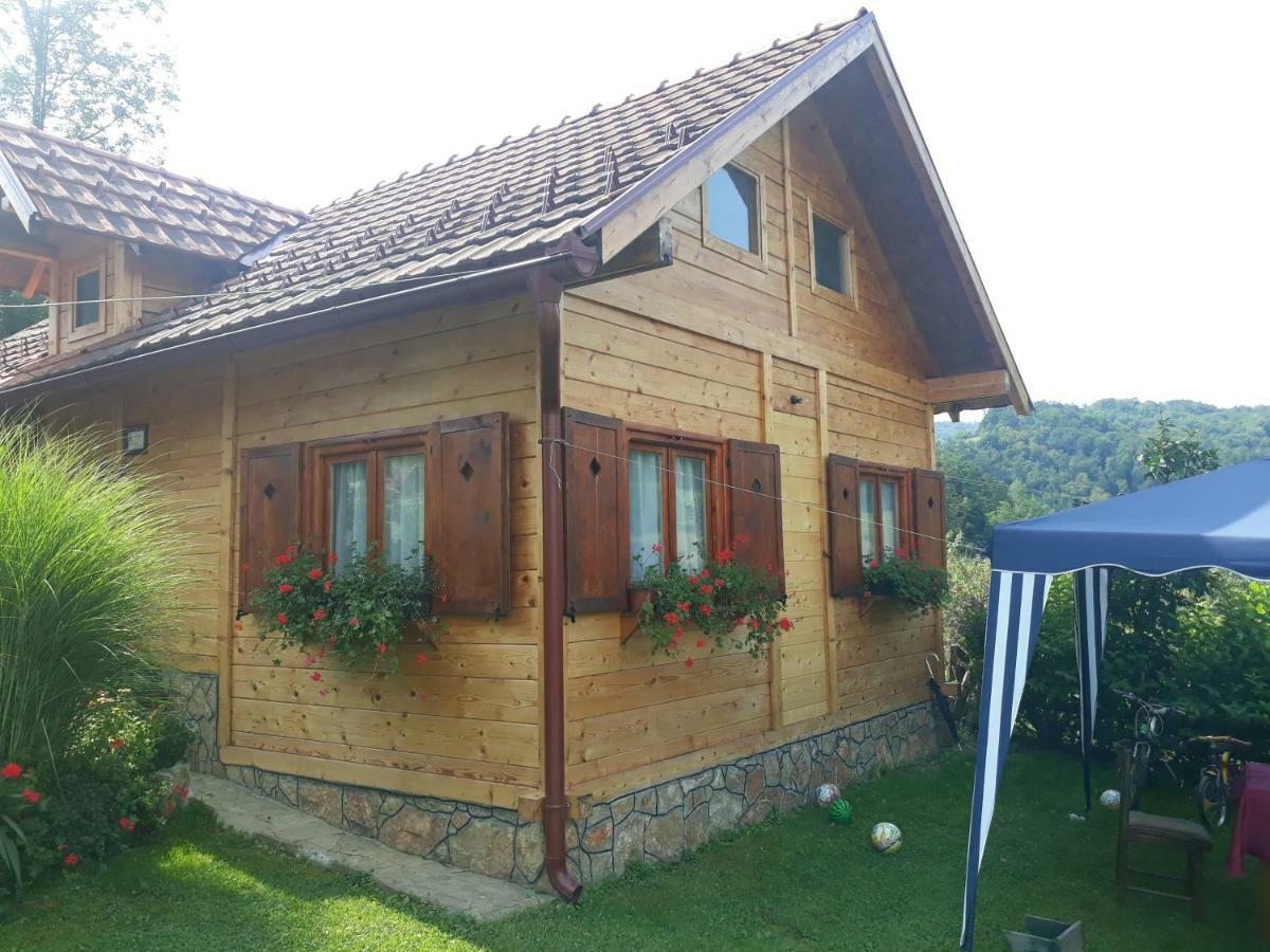 Guesthouse Kuzmanovic Guča Eksteriør billede