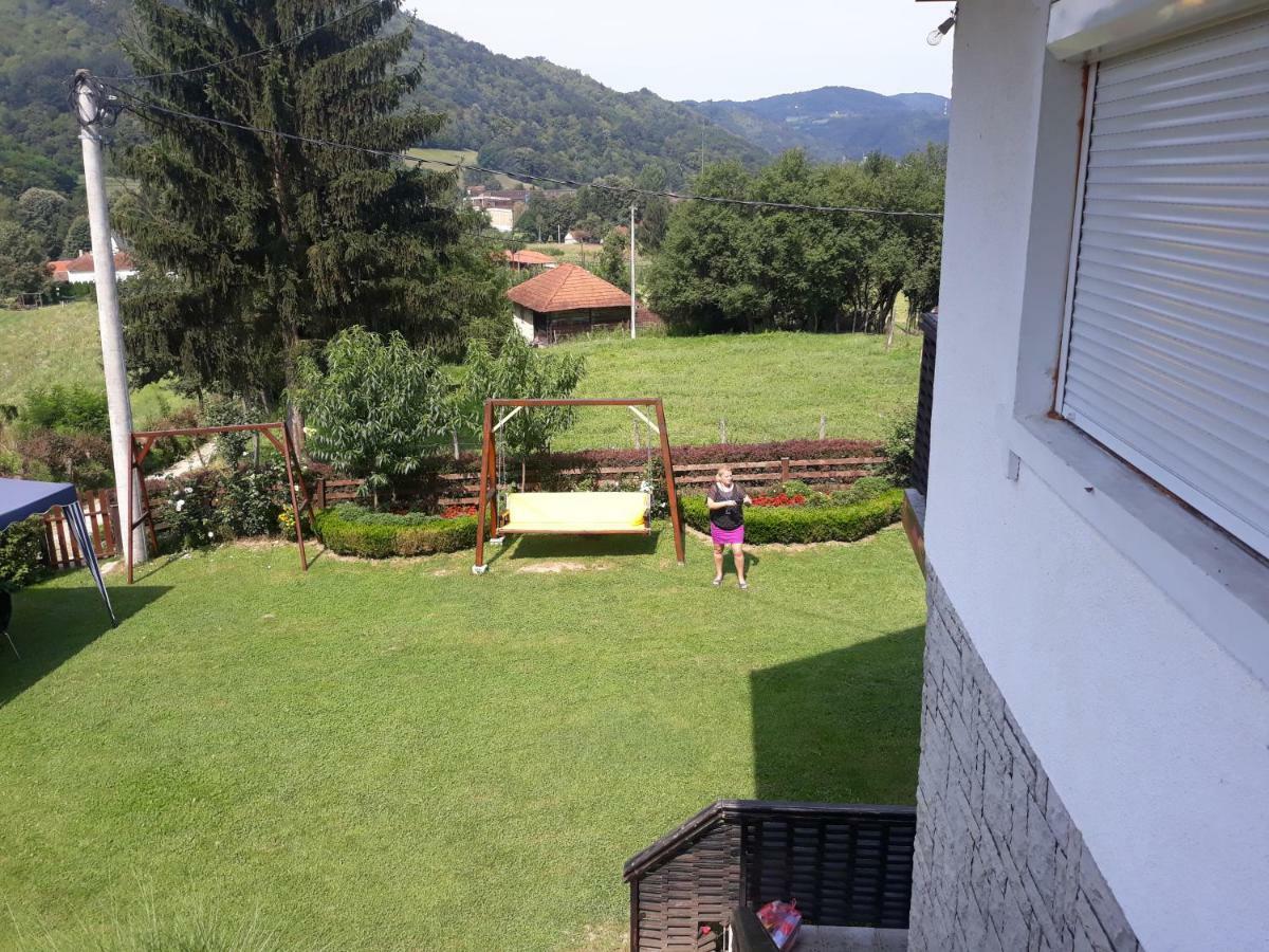 Guesthouse Kuzmanovic Guča Eksteriør billede